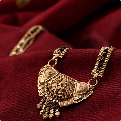 Elegant Gold Set